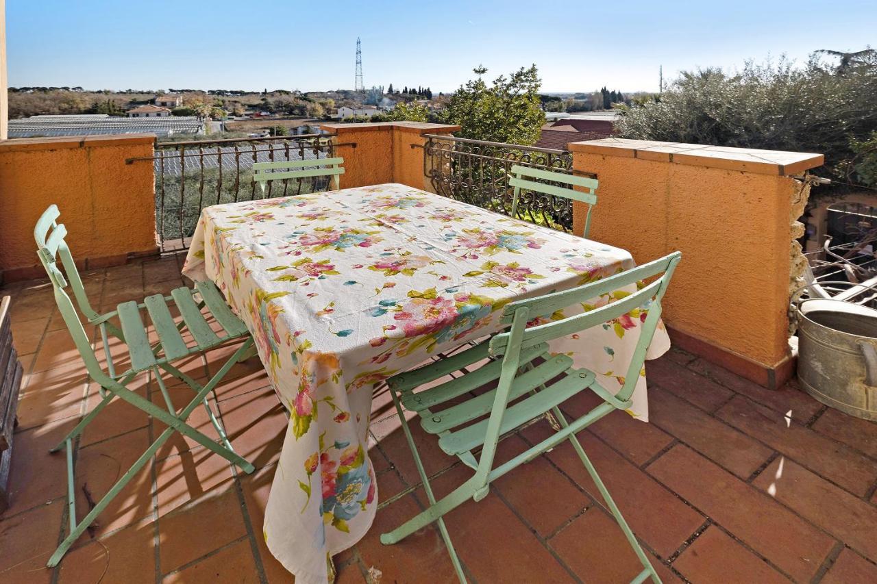 Residenza Stoechas White Διαμέρισμα Αλμπένγκα Εξωτερικό φωτογραφία